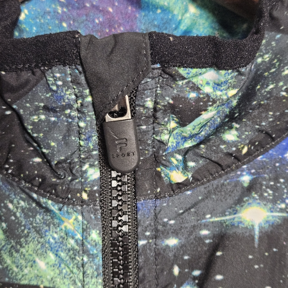 FILA Sport Galaxy Windbreaker with Mesh Bottom Size Large *zipper is broken - Picture 8 of 16